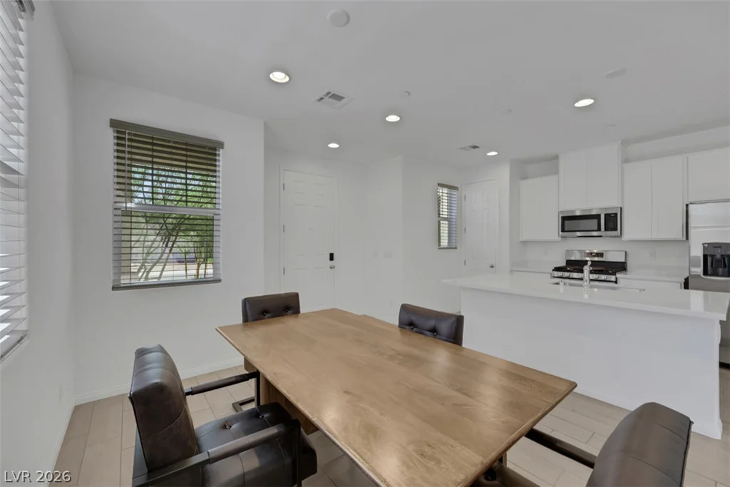 892 Cottonwood Hill, Henderson, NV 89011