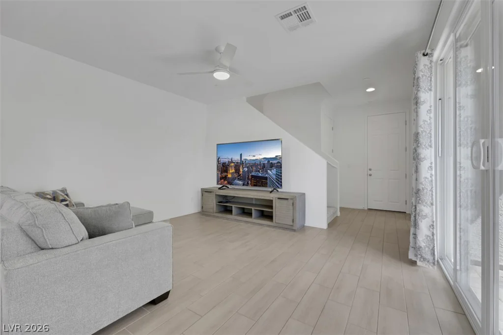 892 Cottonwood Hill, Henderson, NV 89011