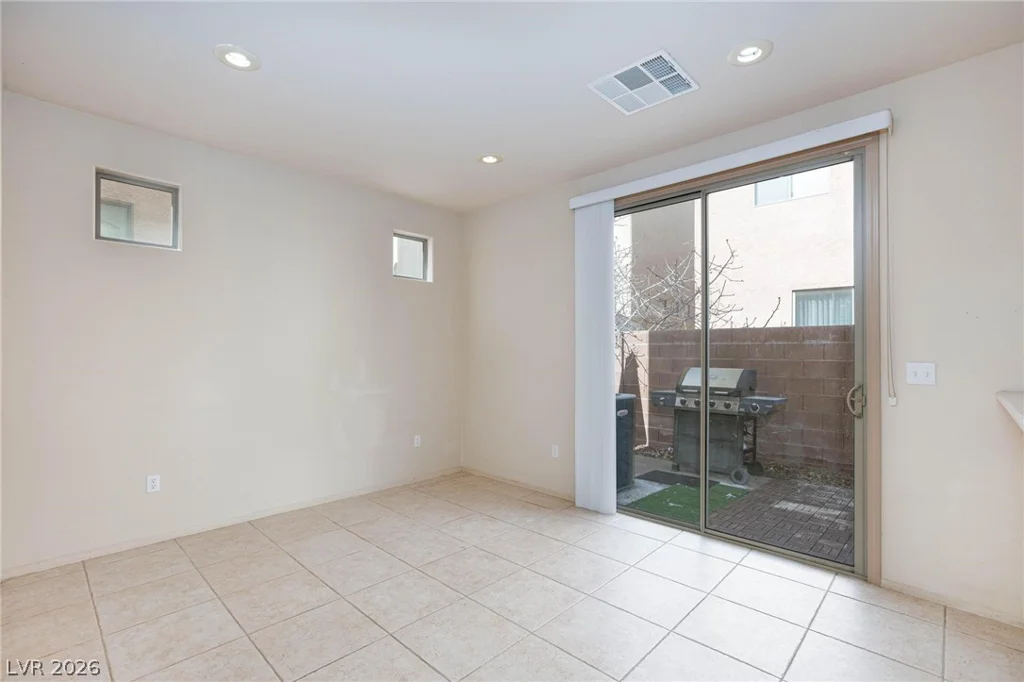 9748 Villa Lorena, Las Vegas, NV 89147