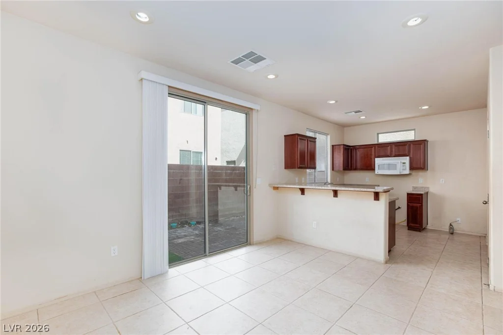 9748 Villa Lorena, Las Vegas, NV 89147