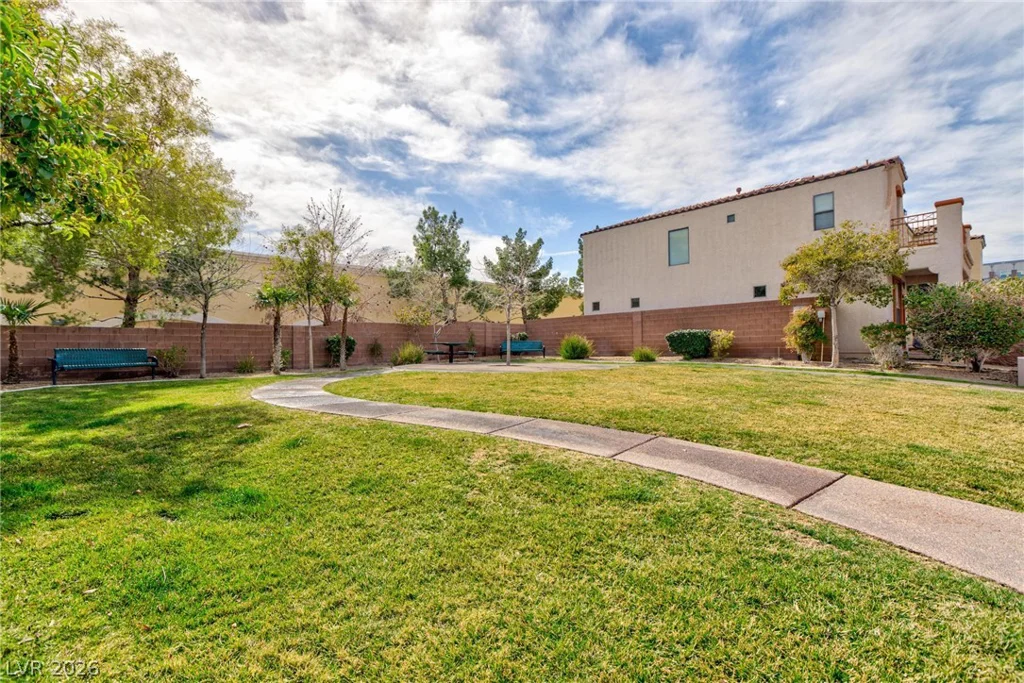 9748 Villa Lorena, Las Vegas, NV 89147