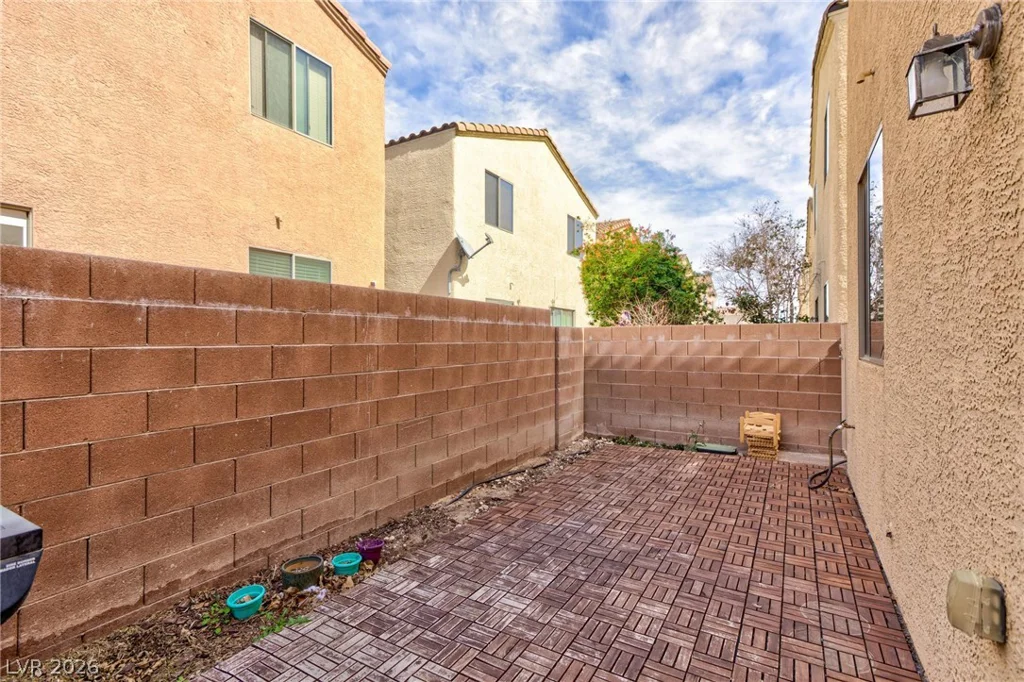 9748 Villa Lorena, Las Vegas, NV 89147