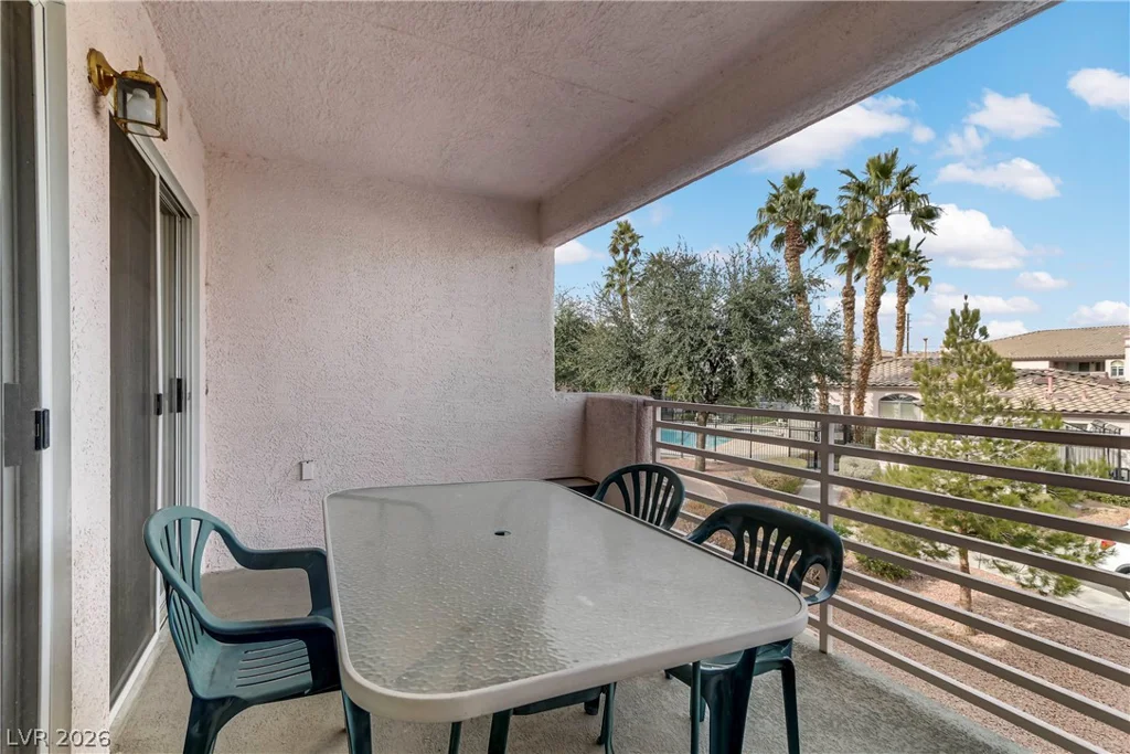 4555 Sahara, Las Vegas, NV 89104