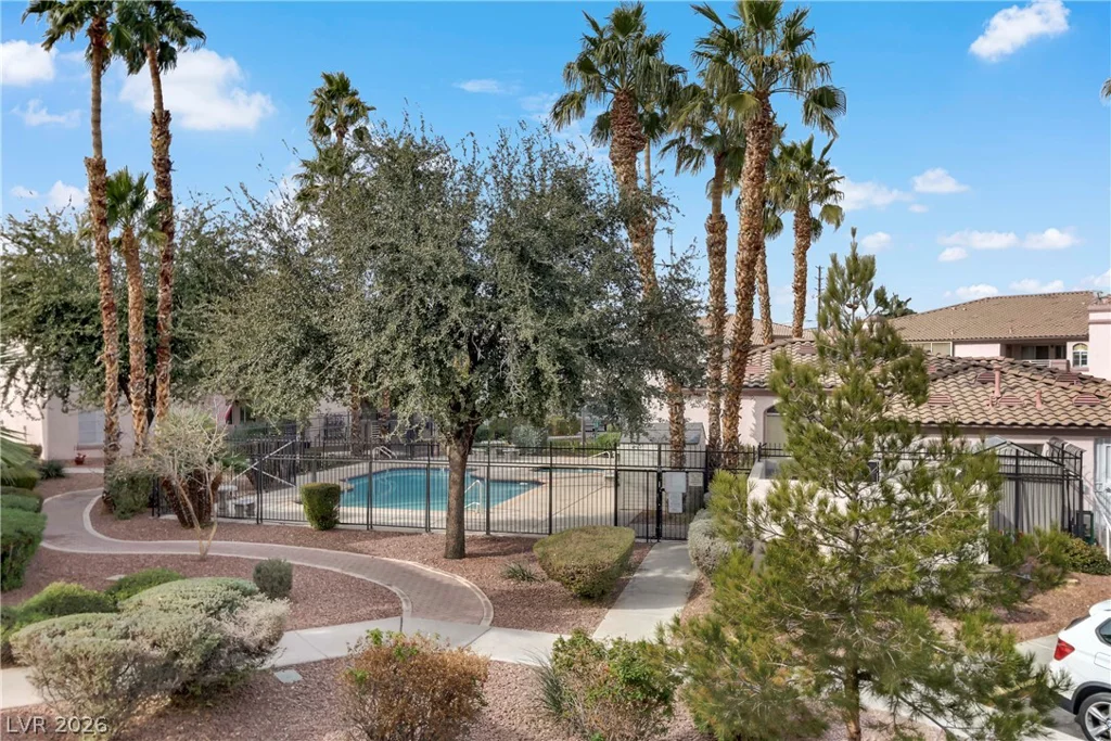 4555 Sahara, Las Vegas, NV 89104