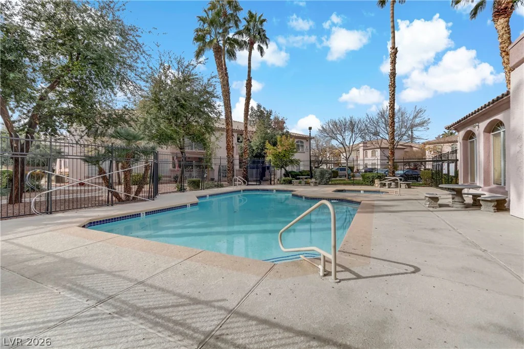 4555 Sahara, Las Vegas, NV 89104