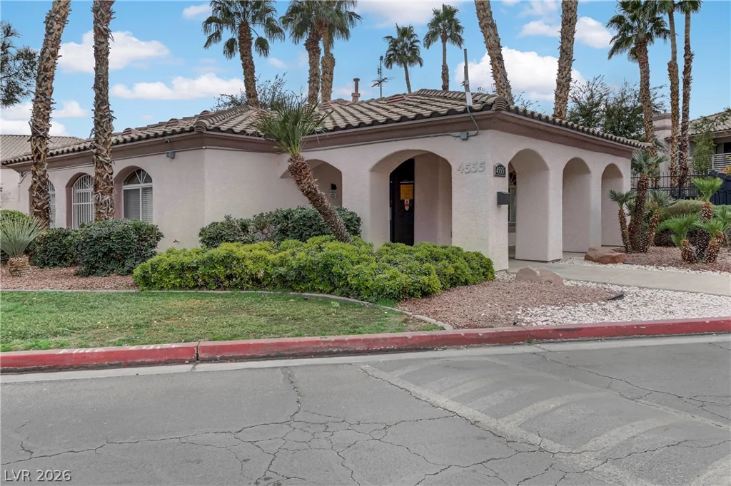 4555 Sahara, Las Vegas, NV 89104