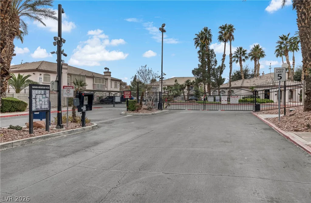 4555 Sahara, Las Vegas, NV 89104