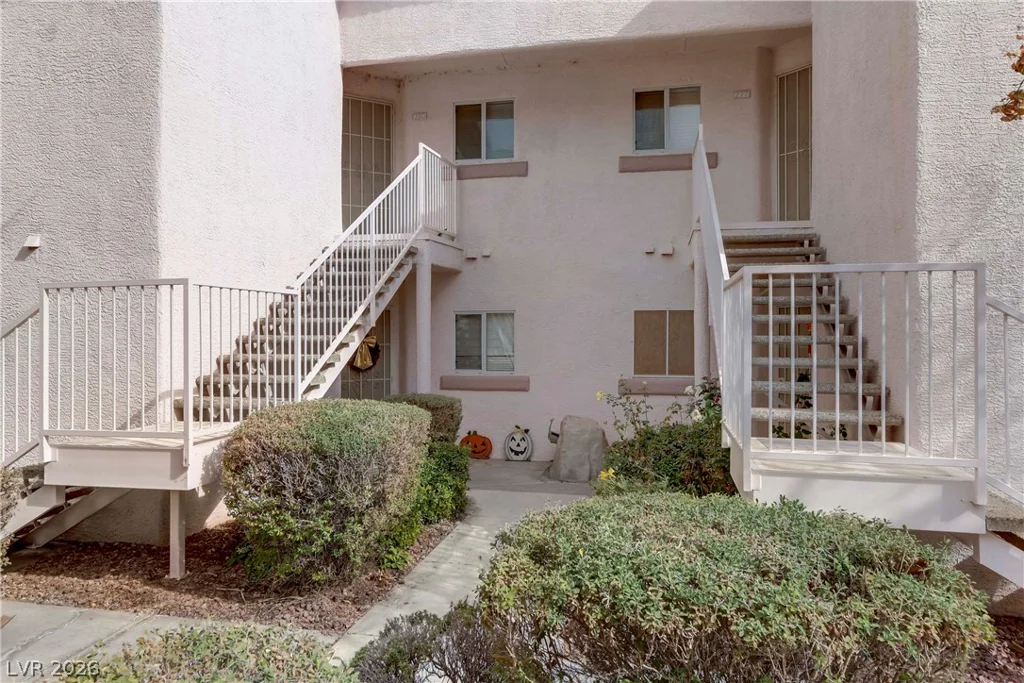 4555 Sahara, Las Vegas, NV 89104