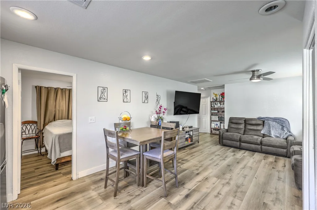 1160 Orange Meadow, Las Vegas, NV 89142