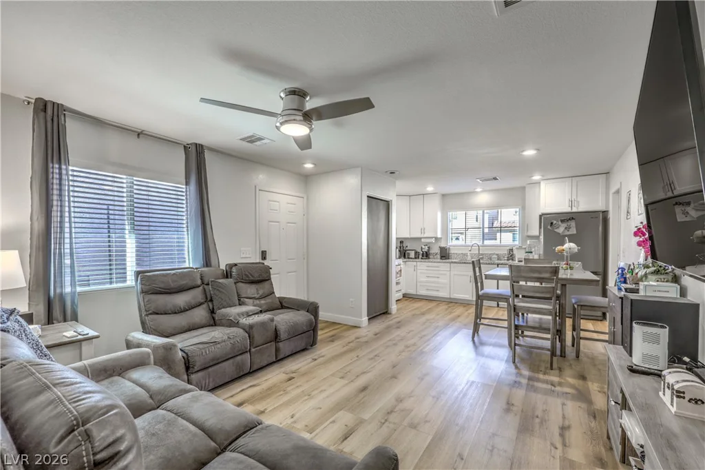 1160 Orange Meadow, Las Vegas, NV 89142