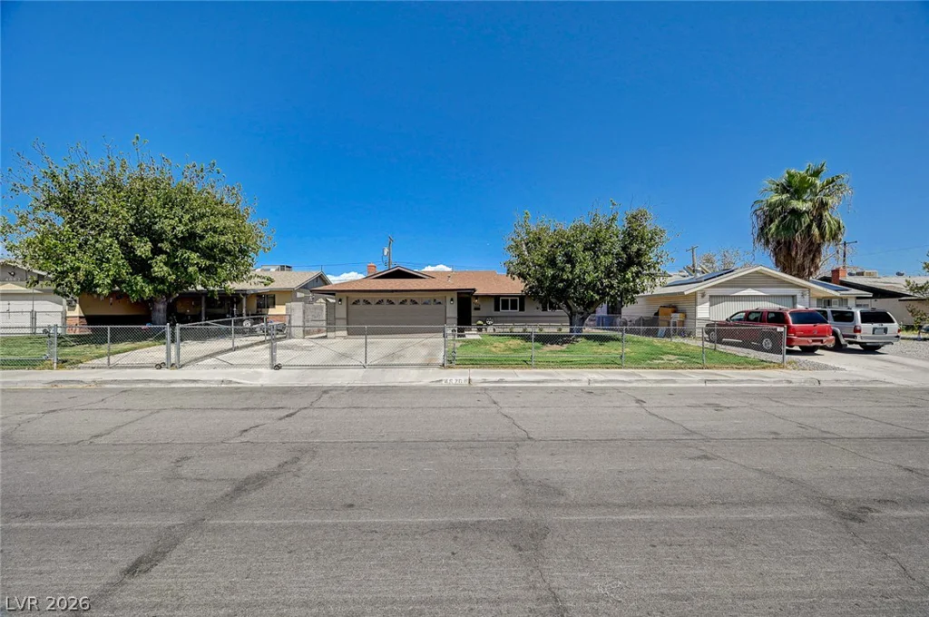 4670 Marnell Drive, Las Vegas, NV 89121