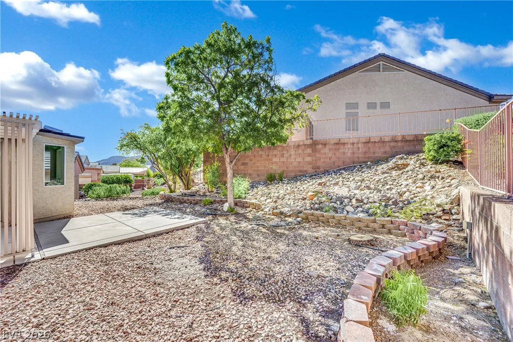 2039 Poppywood, Henderson, NV 89012