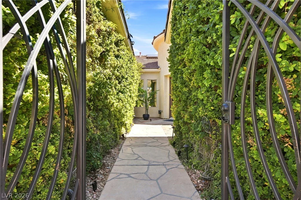 10690 Fable, Las Vegas, NV 89141