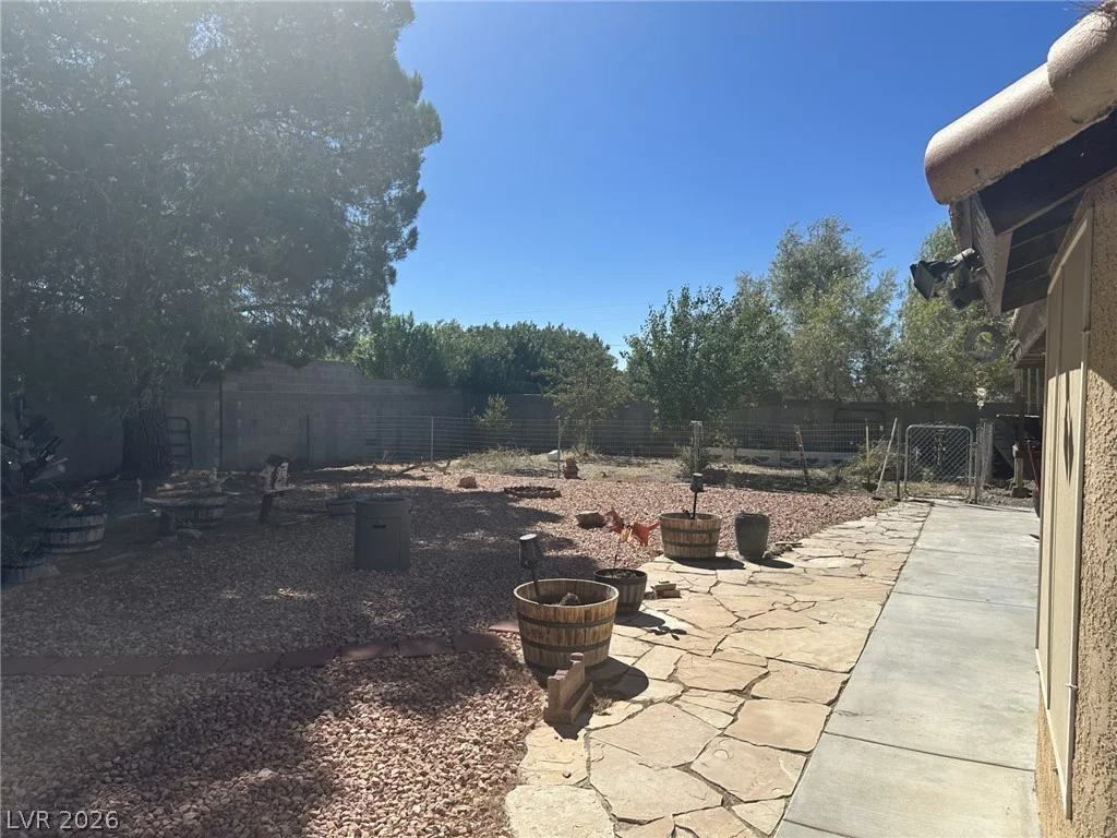451 Steven, Pahrump, NV 89060