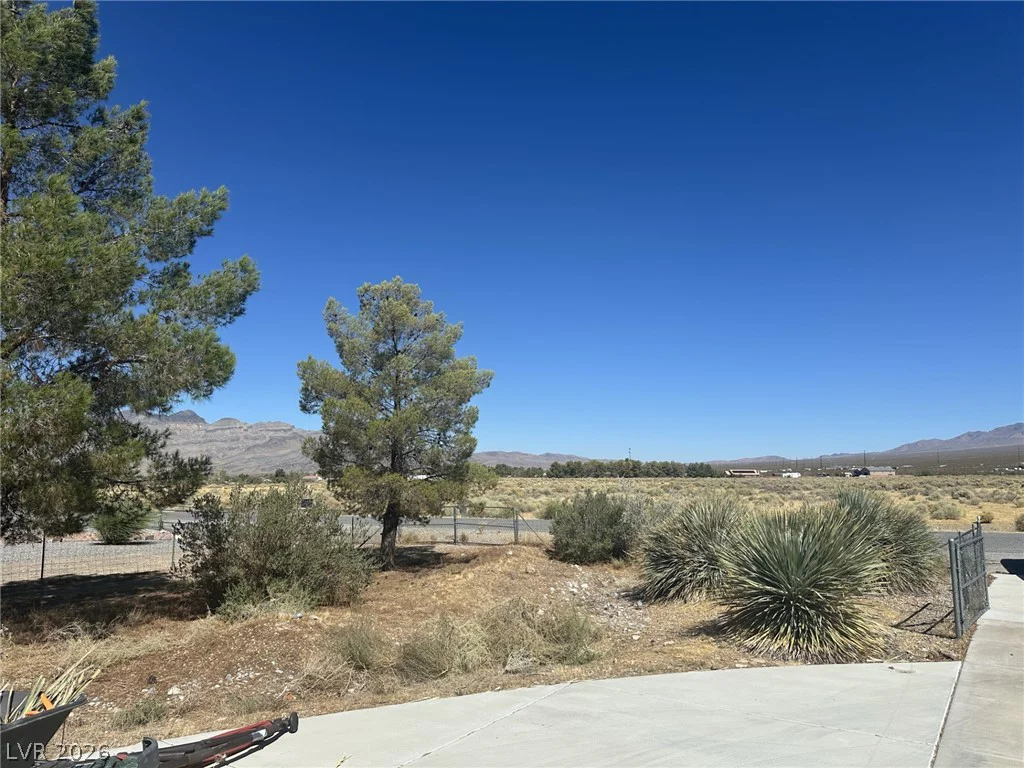 451 Steven, Pahrump, NV 89060
