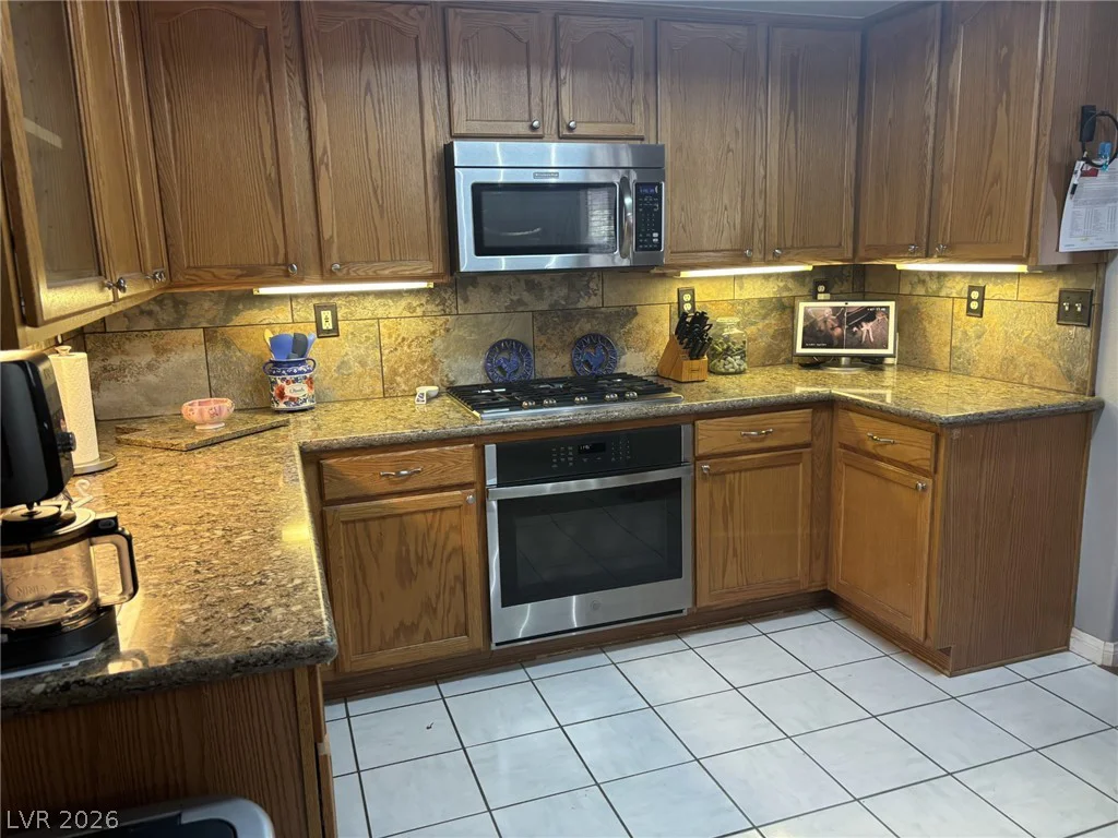 451 Steven, Pahrump, NV 89060
