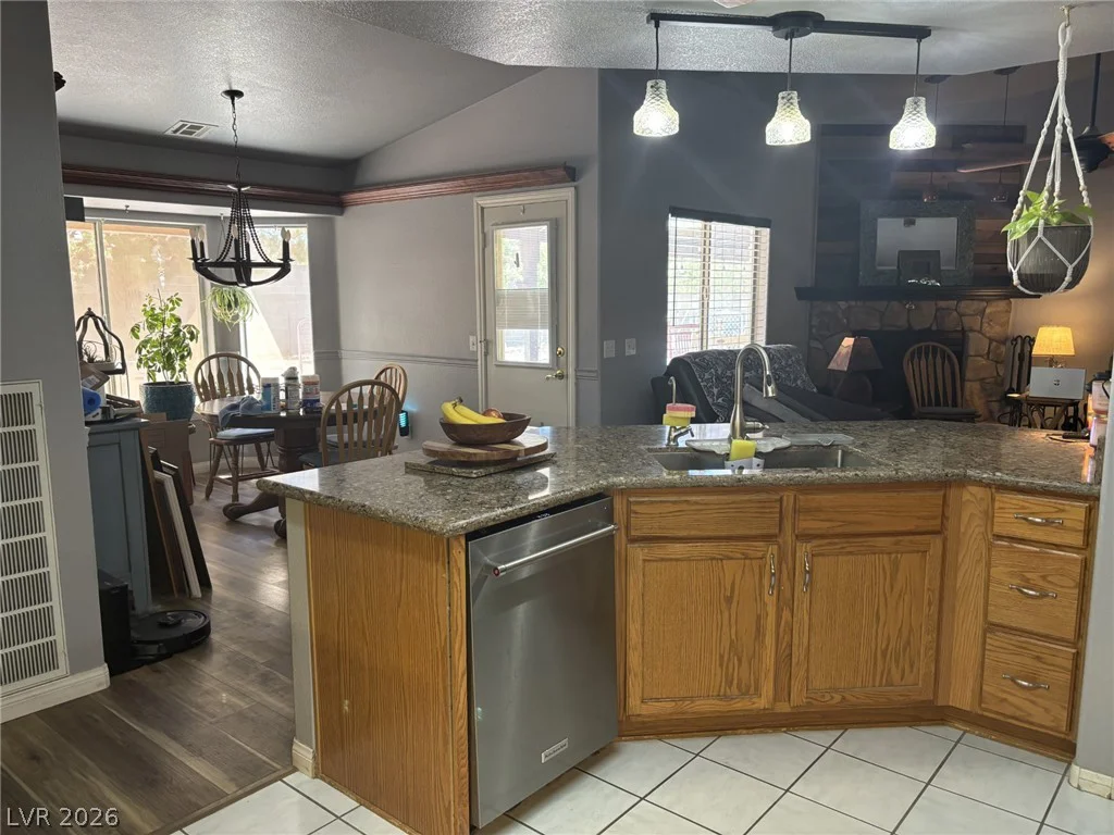 451 Steven, Pahrump, NV 89060