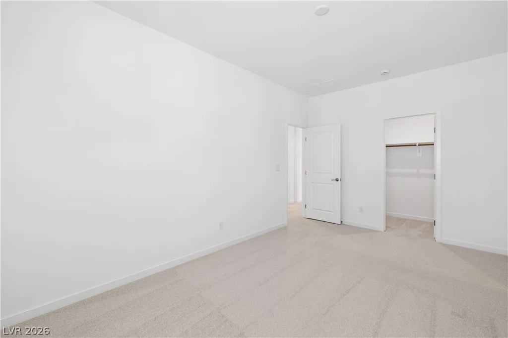 11977 Angle Cliff, Las Vegas, NV 89138