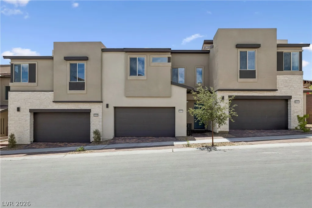 11977 Angle Cliff, Las Vegas, NV 89138