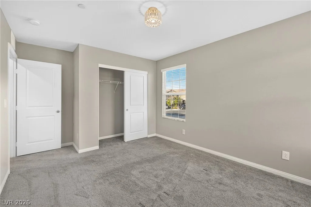 2435 Bellinzona, Henderson, NV 89044