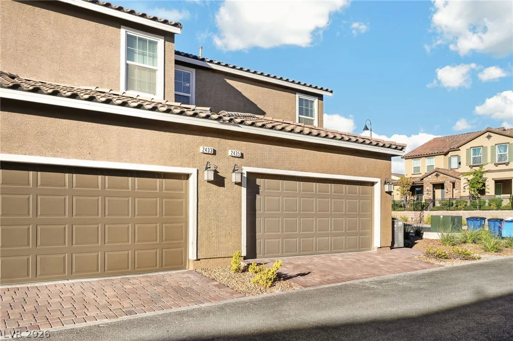 2435 Bellinzona, Henderson, NV 89044