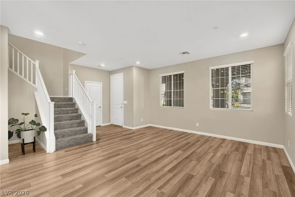 2435 Bellinzona, Henderson, NV 89044