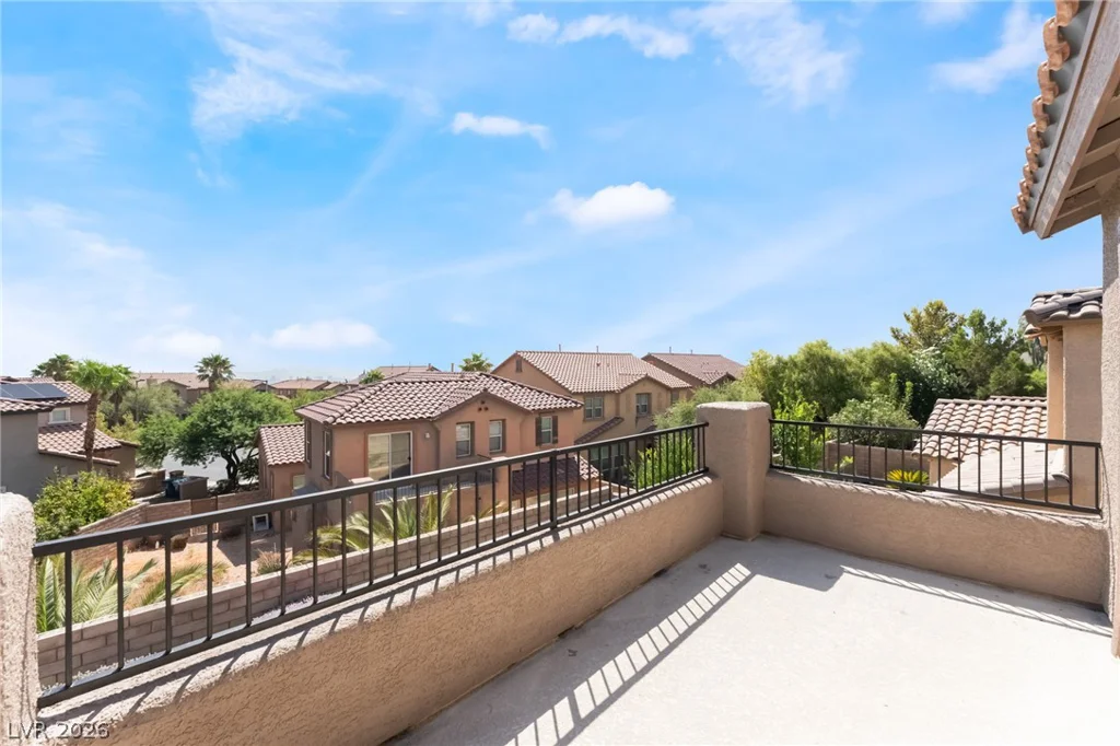 528 Bachelor Button, Las Vegas, NV 89138