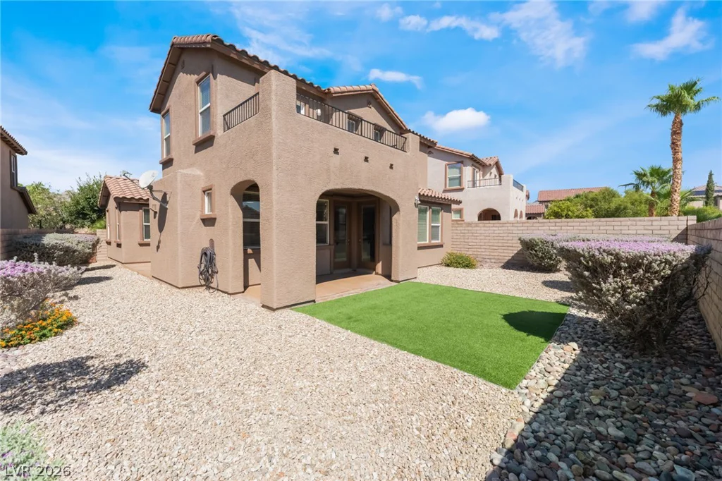 528 Bachelor Button, Las Vegas, NV 89138