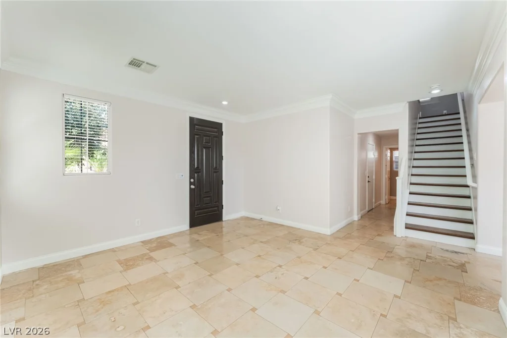 528 Bachelor Button, Las Vegas, NV 89138
