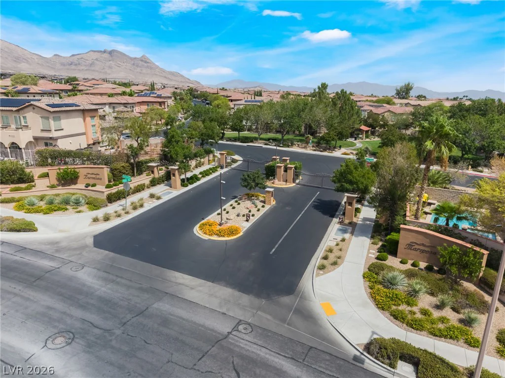 528 Bachelor Button, Las Vegas, NV 89138
