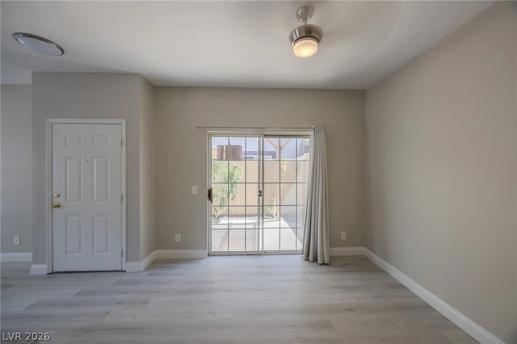 2605 Glen Green, Henderson, NV 89074