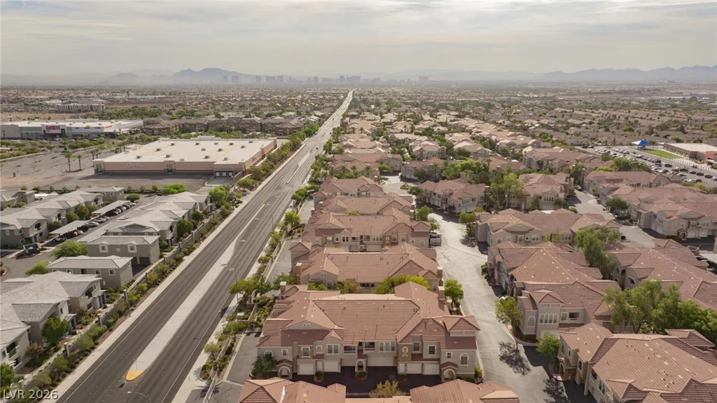 10001 Peace, Las Vegas, NV 89147