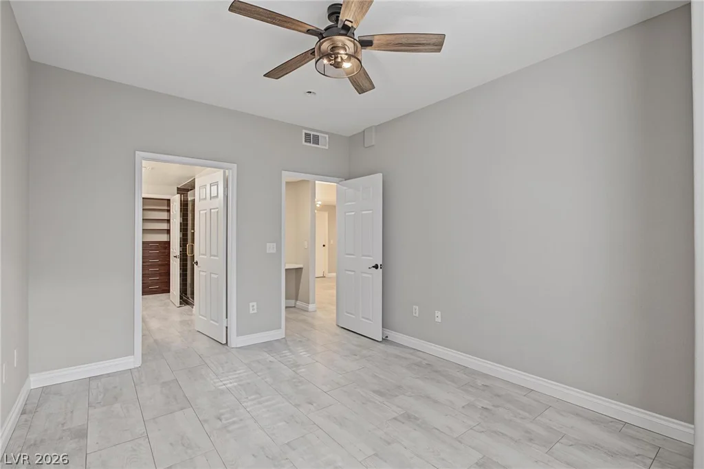 10001 Peace, Las Vegas, NV 89147