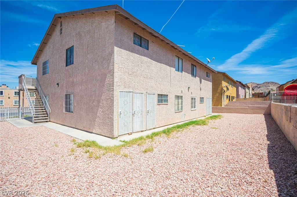6927 Appleton, Las Vegas, NV 89156