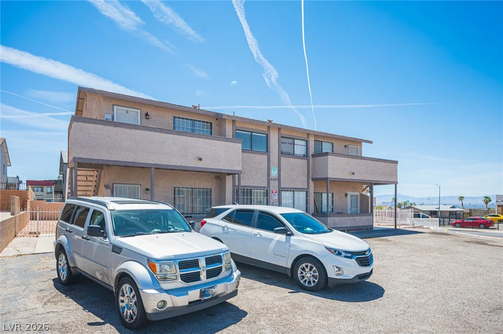 6927 Appleton, Las Vegas, NV 89156