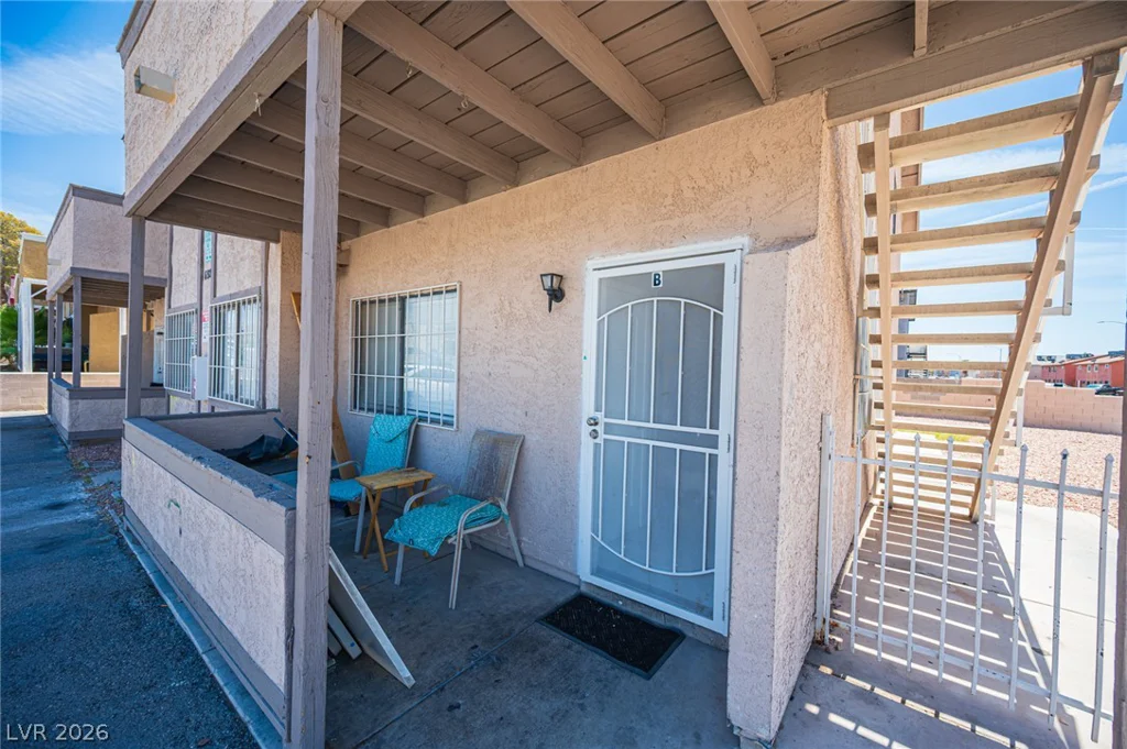 6927 Appleton, Las Vegas, NV 89156