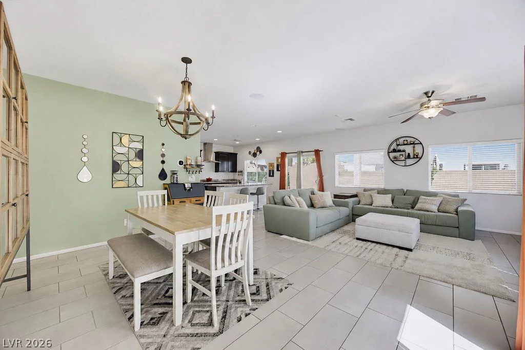 9138 Irish Elk, Las Vegas, NV 89149