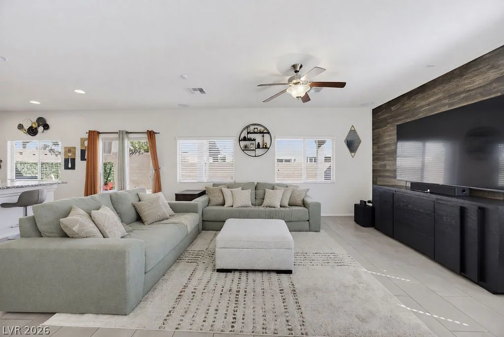 9138 Irish Elk, Las Vegas, NV 89149