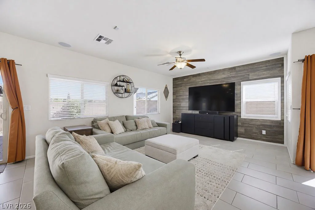 9138 Irish Elk, Las Vegas, NV 89149