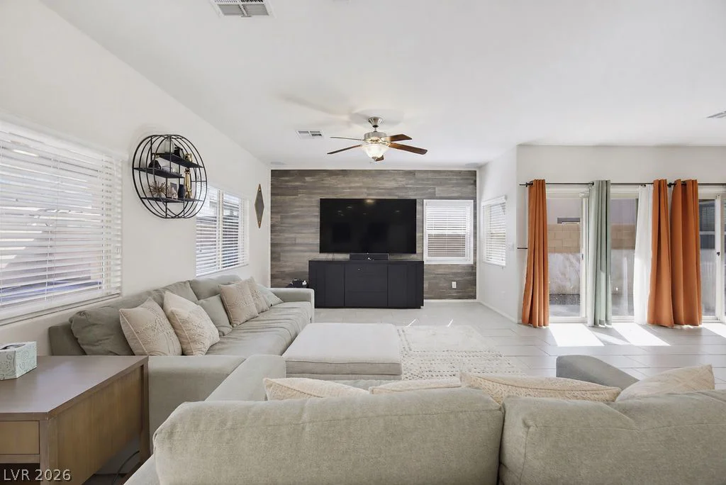 9138 Irish Elk, Las Vegas, NV 89149