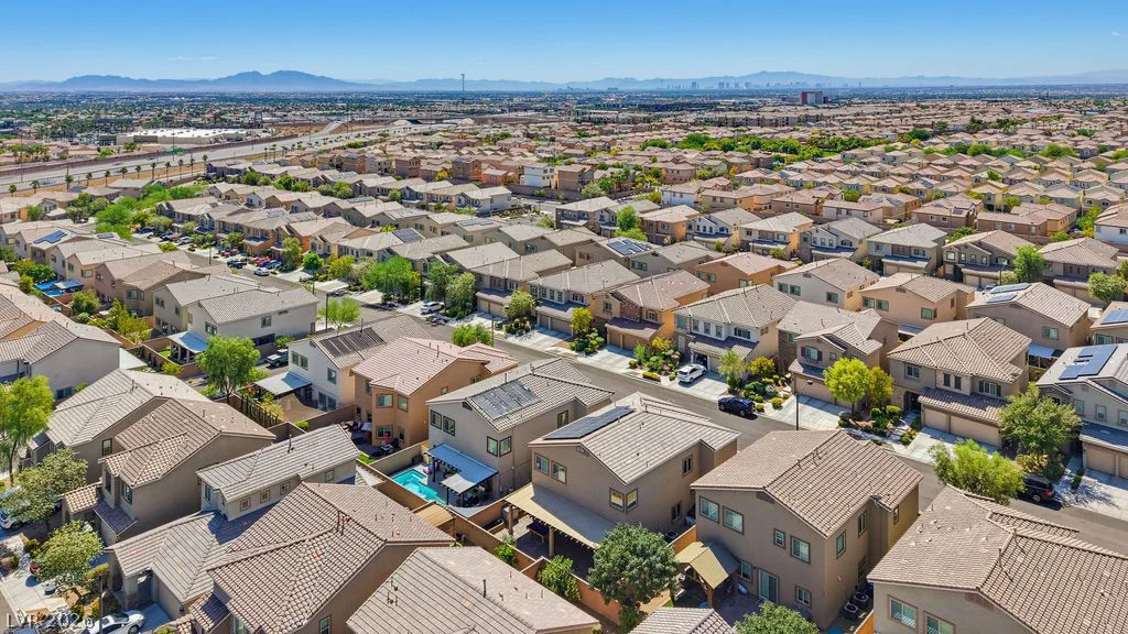 9138 Irish Elk, Las Vegas, NV 89149
