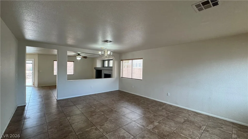 8141 Backpacker, Las Vegas, NV 89131