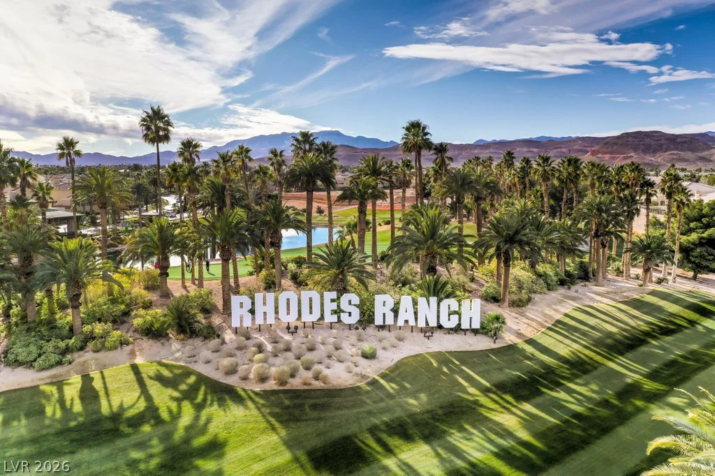 32 Cascade Lake, Las Vegas, NV 89148