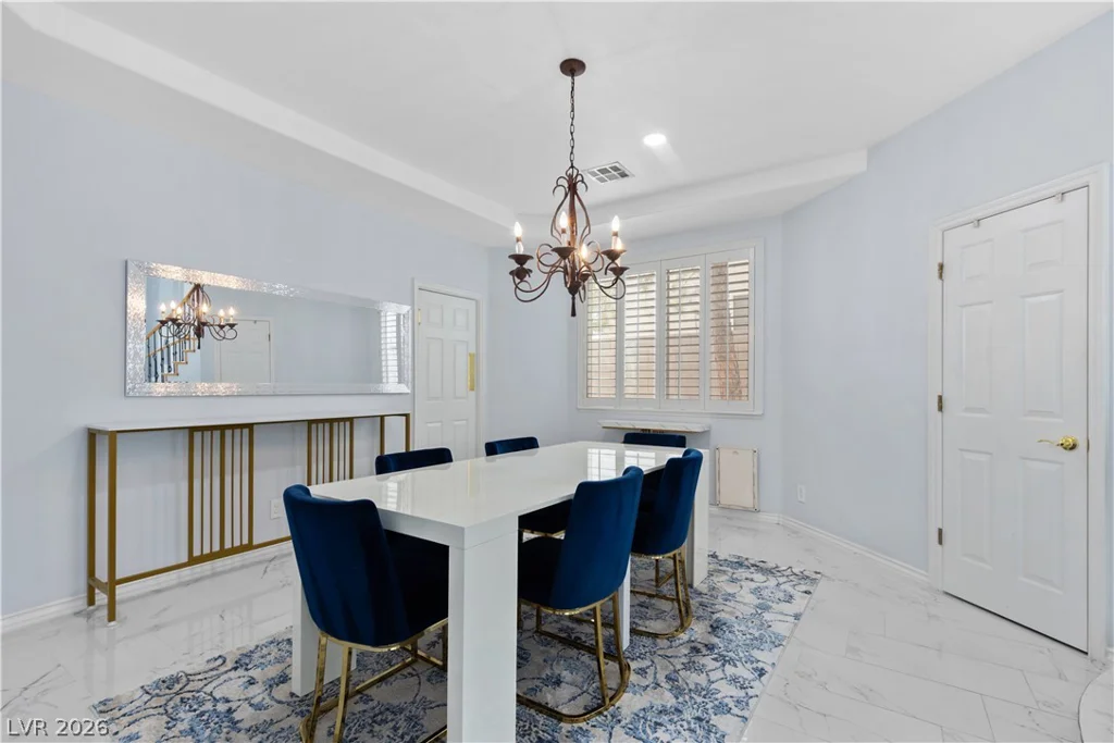 32 Cascade Lake, Las Vegas, NV 89148