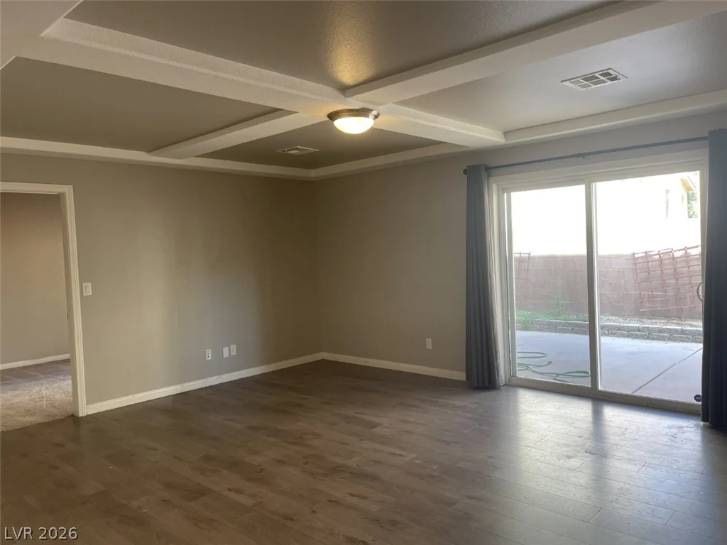 9840 Giant Steps, Las Vegas, NV 89141