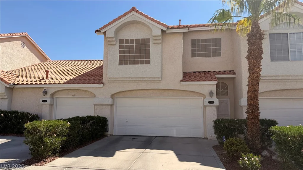 5248 Sunny Beach, Las Vegas, NV 89118