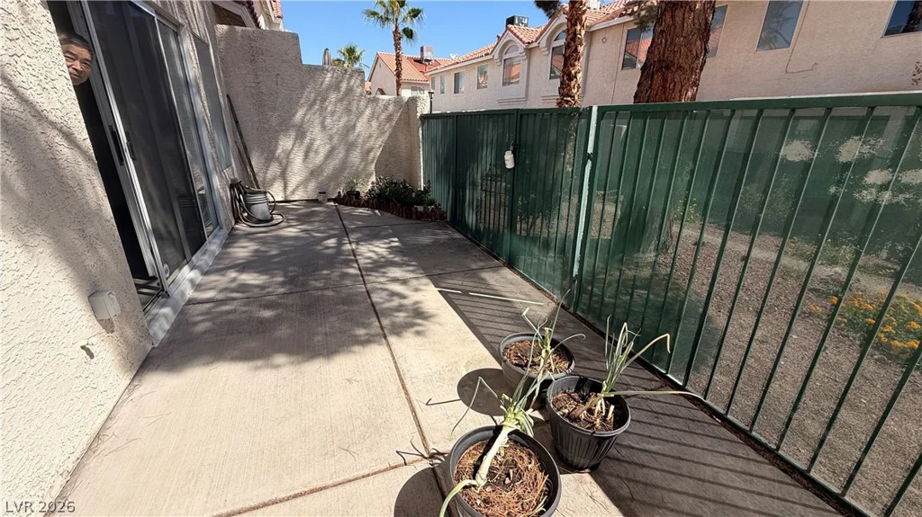 5248 Sunny Beach, Las Vegas, NV 89118