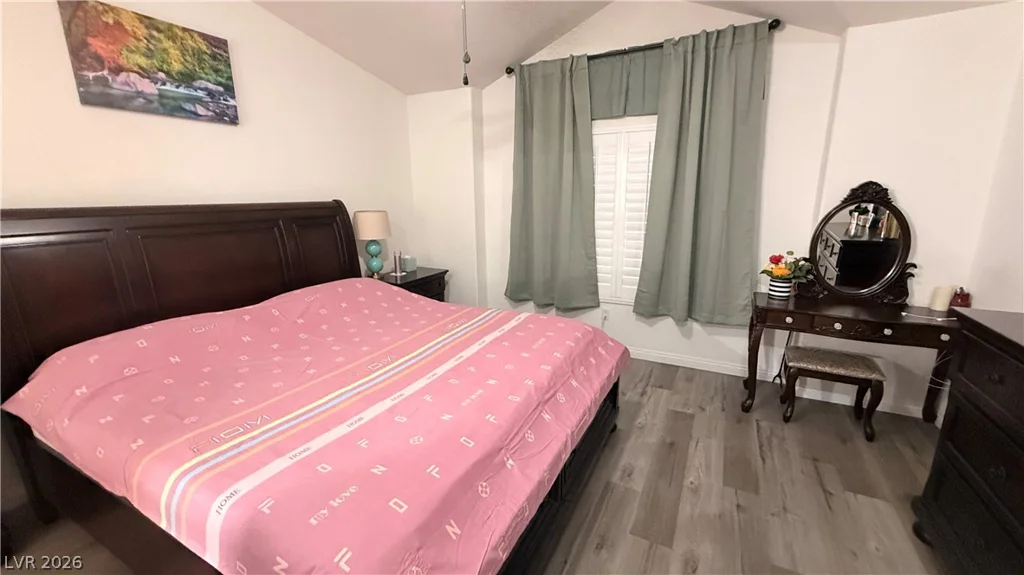 5248 Sunny Beach, Las Vegas, NV 89118