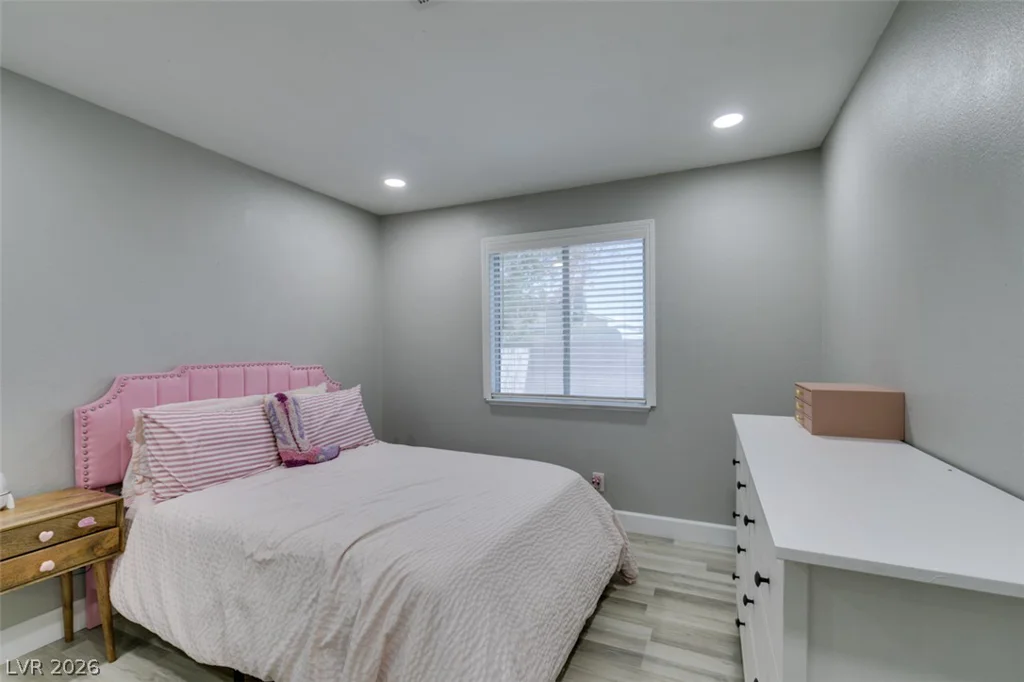847 Shoreview, Henderson, NV 89002