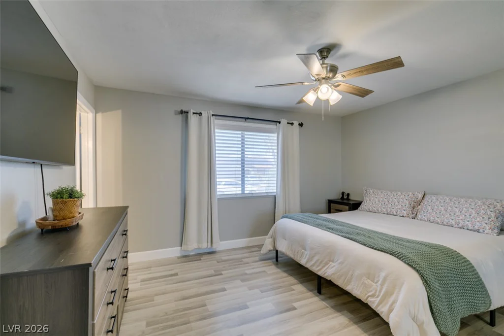 847 Shoreview, Henderson, NV 89002